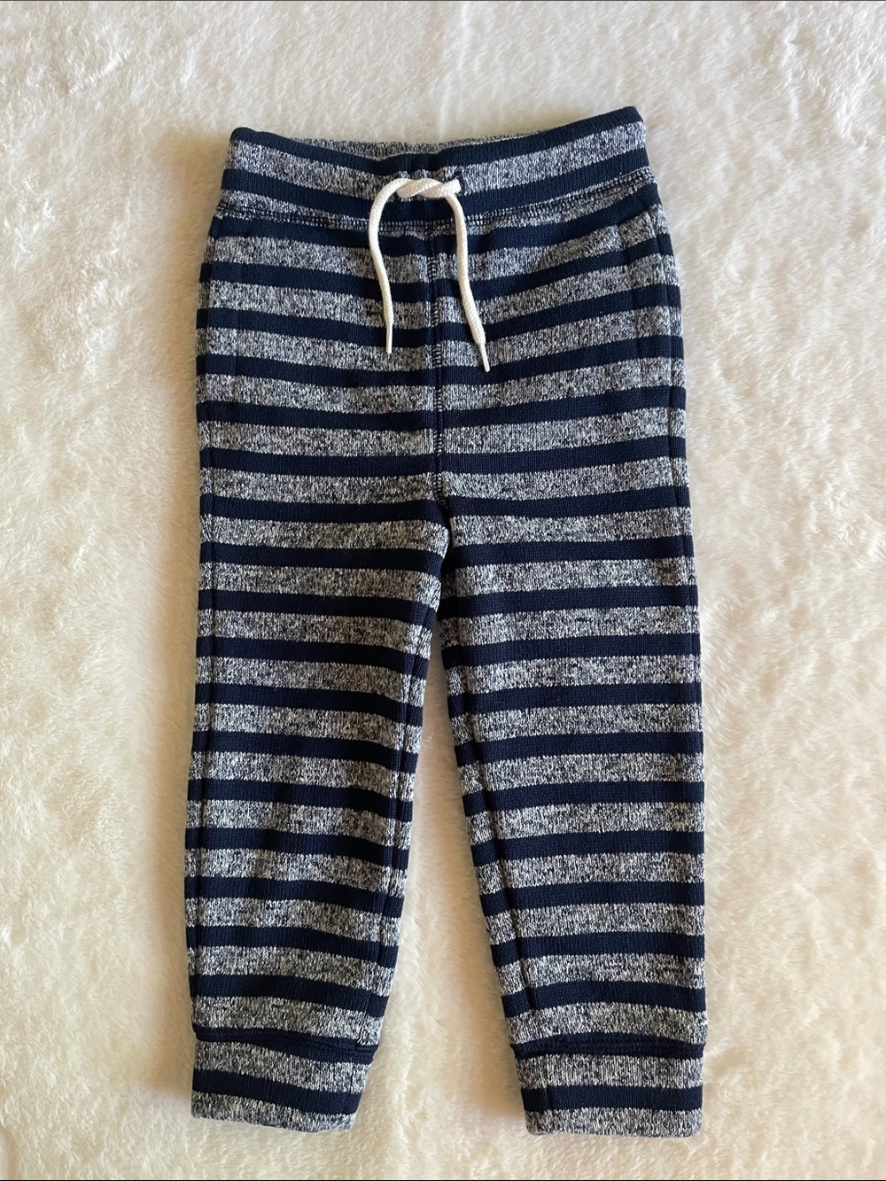 GAP  Kids Navy and Gray Striped Knit Jogger Pants  SZ 2T